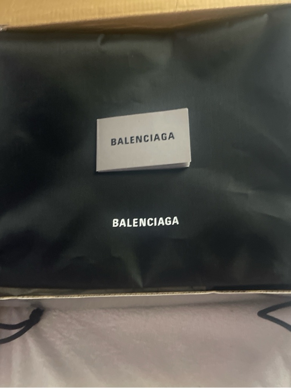 Black & White. Balenciaga runners - Picture 7 of 8